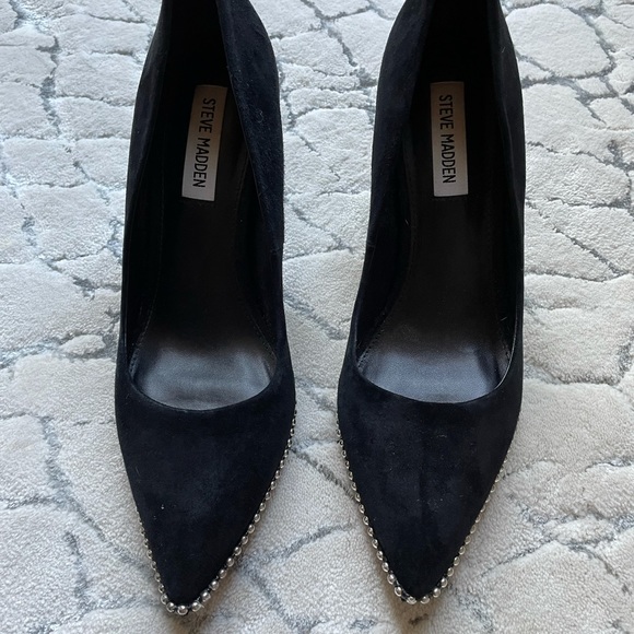 steve madden diplo studded suede pump